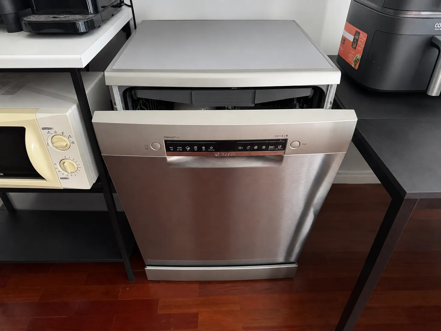 Bosch Serie 4 SMS4EMI06E Dishwasher, 60 cm, 14 place settings, Home Connect, stainless steel, photo 1
