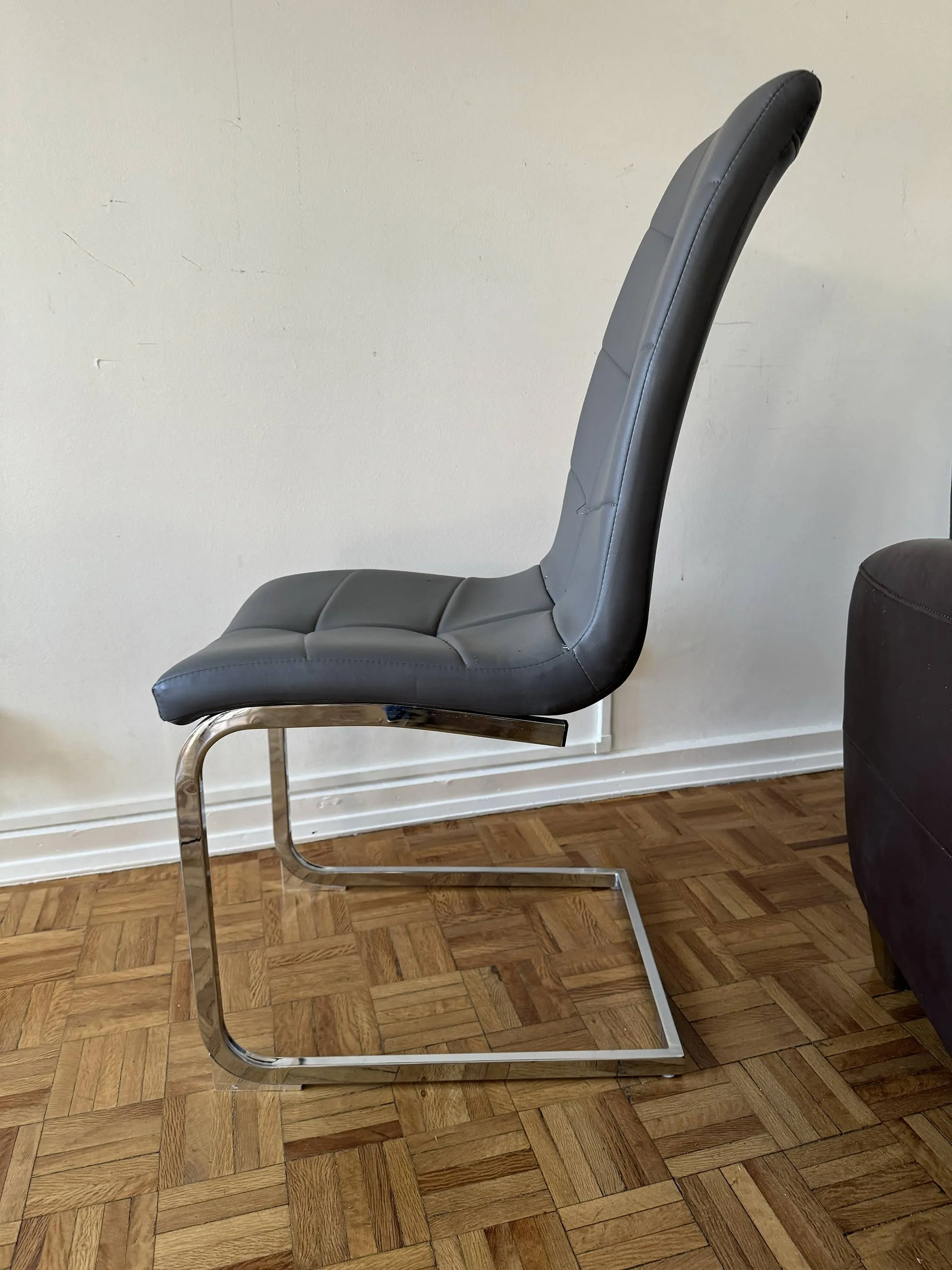 8 grey bendable chairs for glass dining table, modern look, photo 1