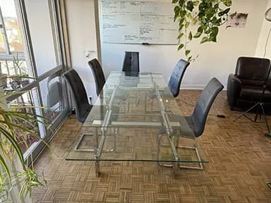 Long glass table 240 cm x 90 cm, extensible easily