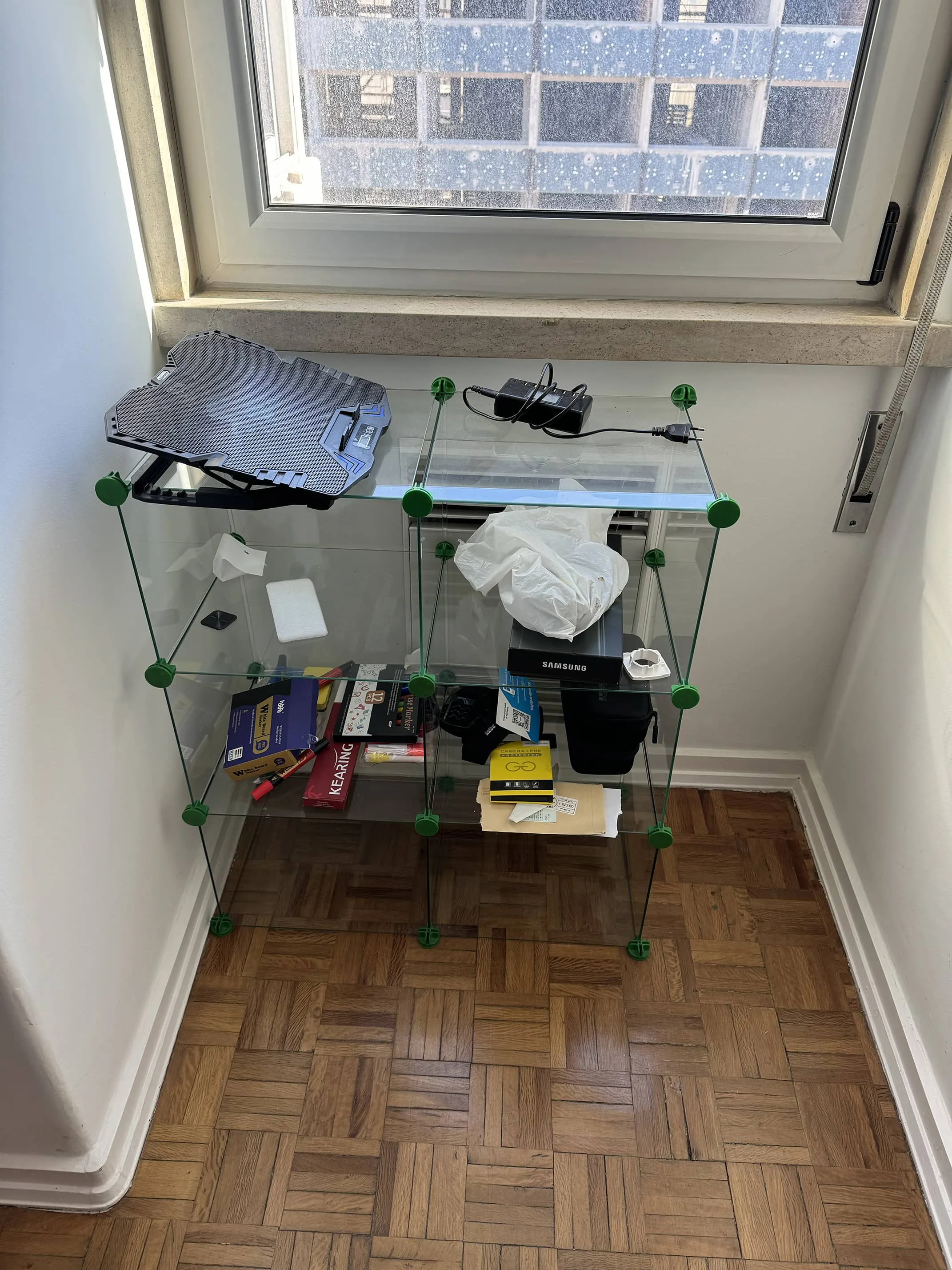 Glass vitrine for showing objects, 24 cubes easily configurable. Big one is Height 170cm Wide 110cm Deep 36cm, photo 2