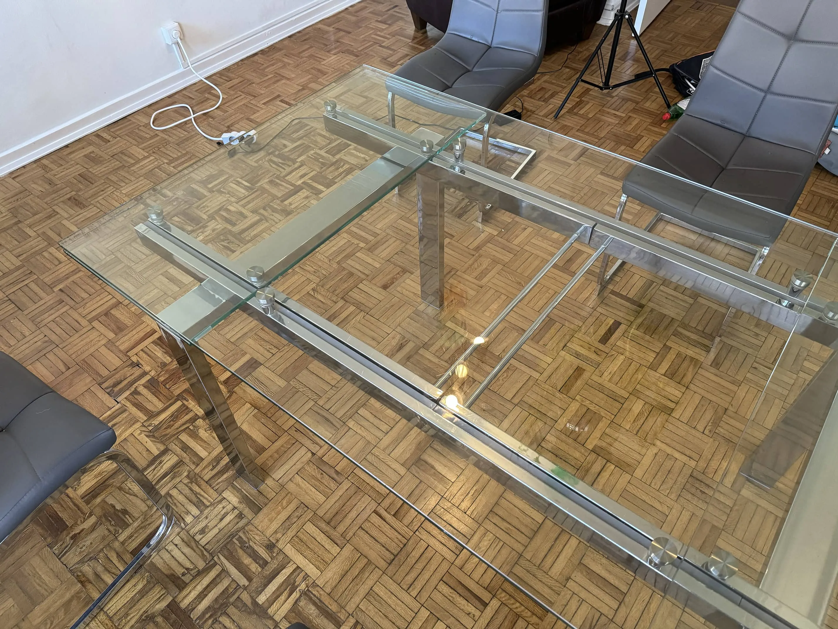 Long glass table 240 cm x 90 cm, extensible easily, photo 7