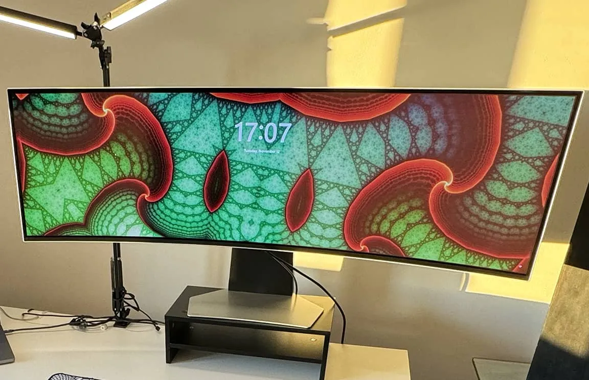 Samsung OLED G9 UltraWide Screen / TV 49 inches, photo 2
